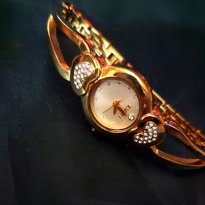 Gold and Gem chip Heart Watch